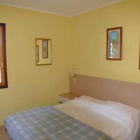Apartamento Fuer 6 Personen Ca 42 Qm In Bibione, Adriakueste Italien Und Umgebung - B63274