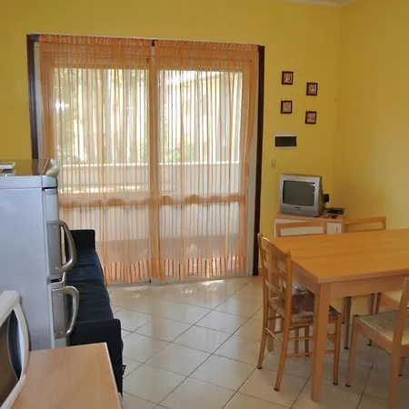 Fuer 6 Personen Ca 42 Qm In Bibione, Adriakueste Italien Und Umgebung - B63274