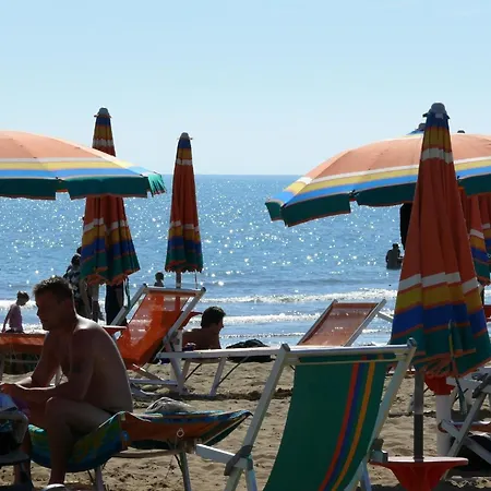 Fuer 6 Personen Ca 42 Qm In Bibione, Adriakueste Italien Und Umgebung - B63274 * Μπιμπιόνε